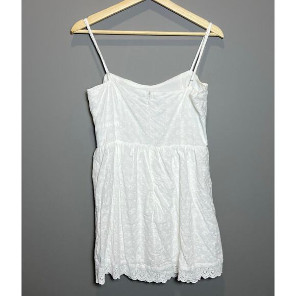 Alter’d State White Eyelet Cotton Short Sundress Size Large - Picture 3 of 8
